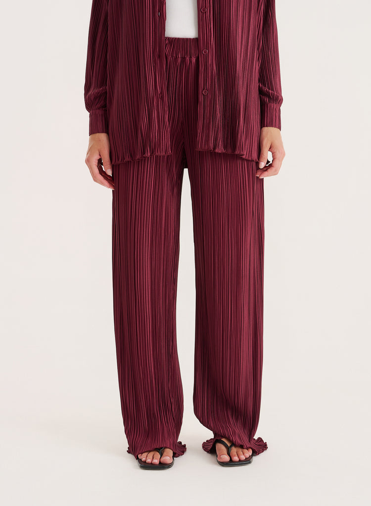 Burgundy Plisse Trouser- Palais