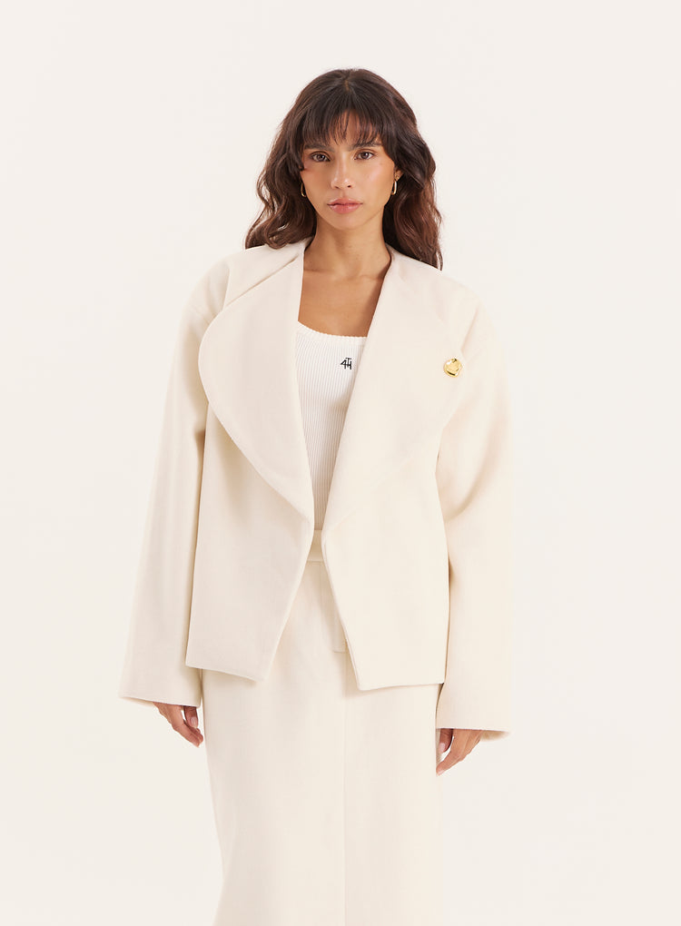 Cream Oversized Lapel Jacket- Shelly