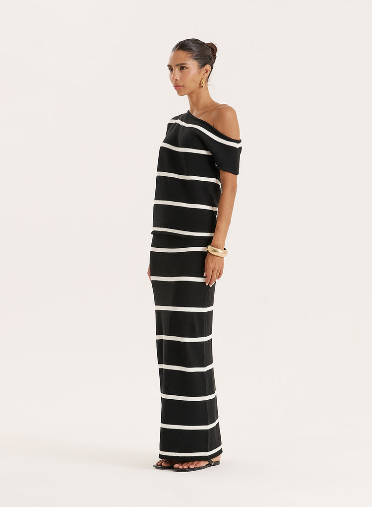 Black And White Stripe Knitted Maxi Skirt- Aisa