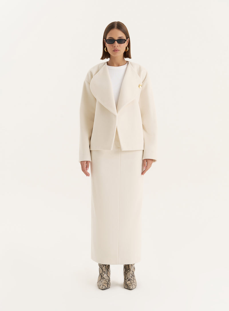 Cream Oversized Lapel Jacket- Shelly