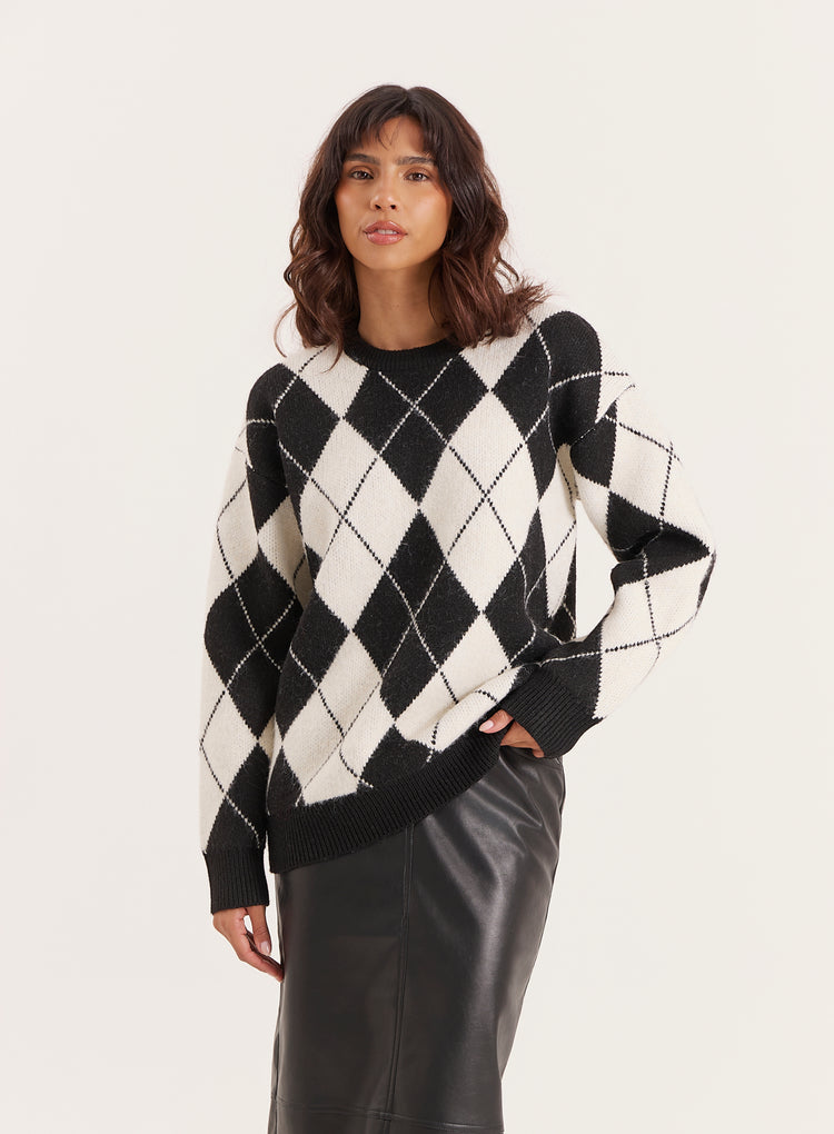 Black And Cream Knitted Argyle Crew Neck Jumper- Molly